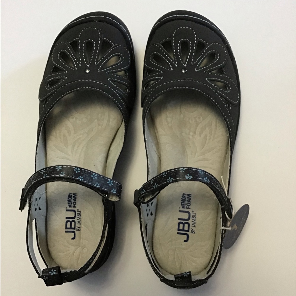 Brand new gray sandals